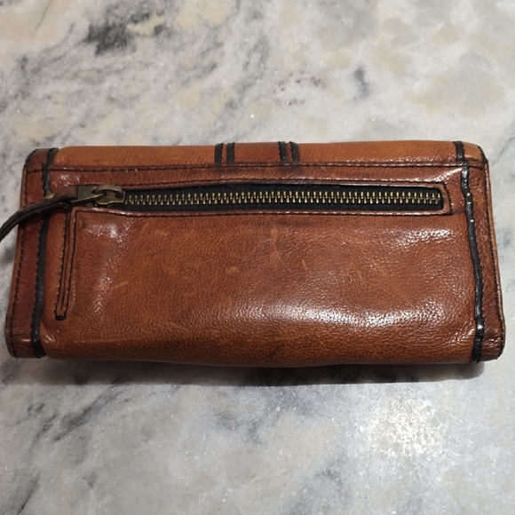 Fossil Brown Leather Long Wallet with Metal Clasp - Picture 14 of 15